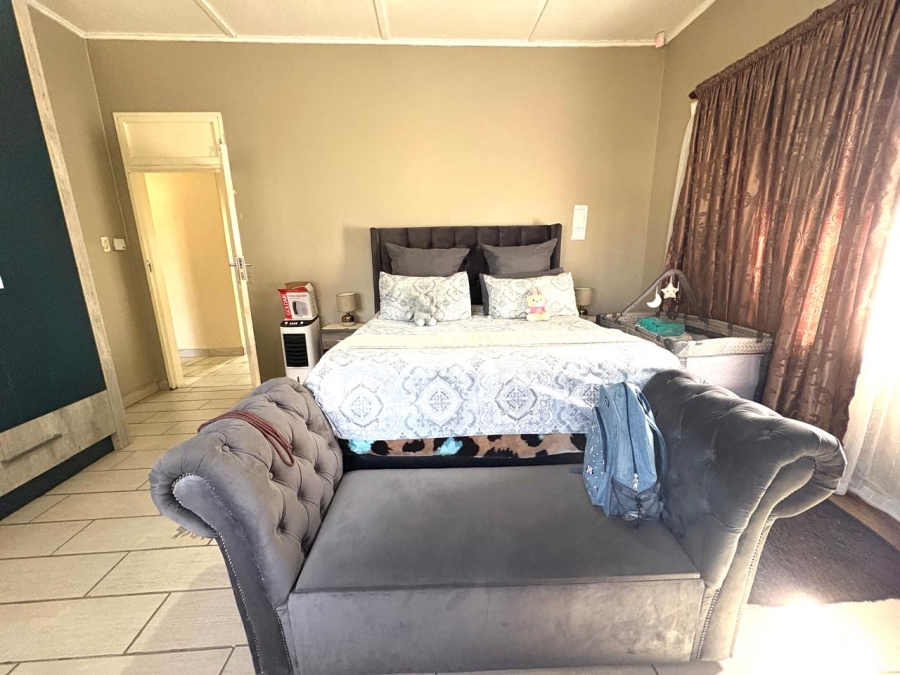To Let 3 Bedroom Property for Rent in Doorn Free State